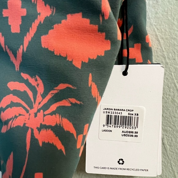 NWT The Upside Crop Tank - Picture 3 of 3